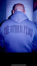 Lade das Bild in den Galerie-Viewer, HOODY Lettering
